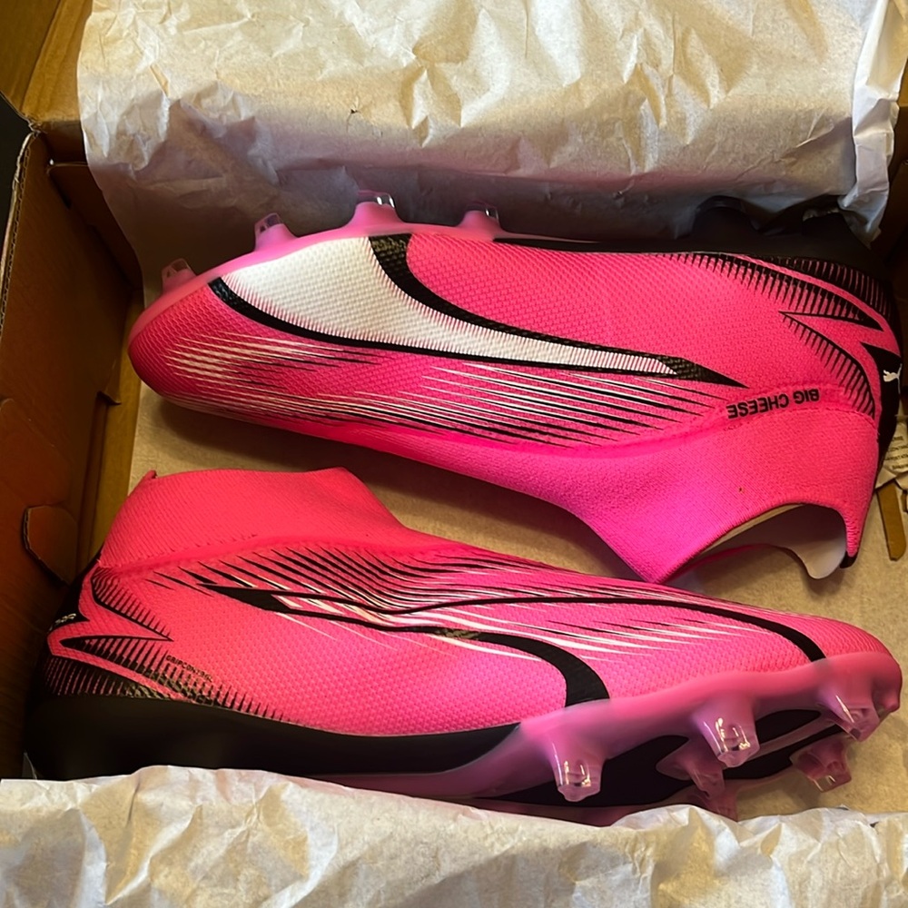 Men’s Puma Soccer Cleats